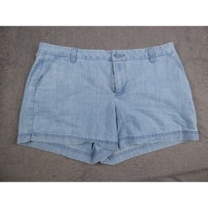 Magellan Outdoors Womens Light Wash Chambray Shorts Blue Size 14 Casual Outdoor